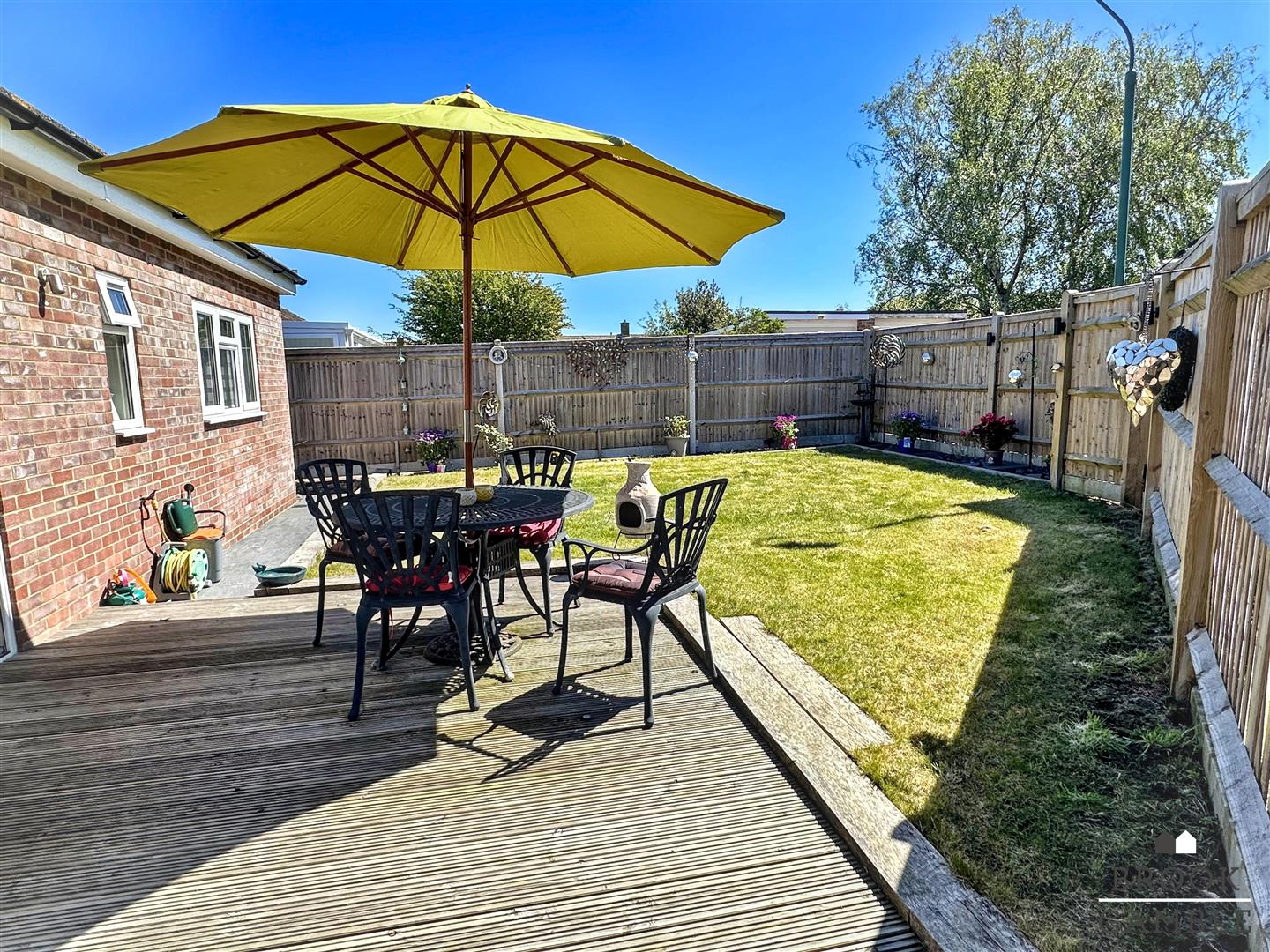 3 Bedroom Bungalow. Hawksbridge Close in Eastbourne,  28